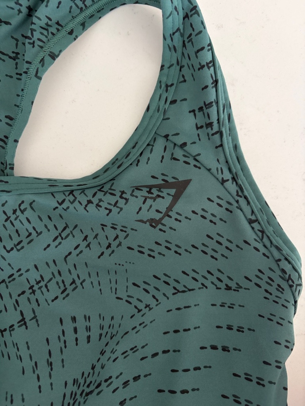 Gymshark Racerback Sports Bra - Picture 2 of 9
